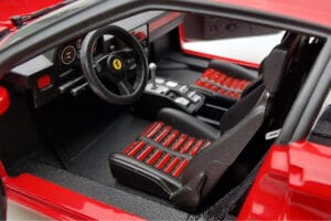 Ferrari 288 GTO Rot Hot Wheels 1:18 J8248-0510 Druckguss — Bild 7 von 10