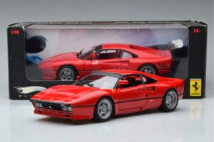 Ferrari 288 GTO Rot Hot Wheels 1:18 J8248-0510 Druckguss — Bild 10 von 10