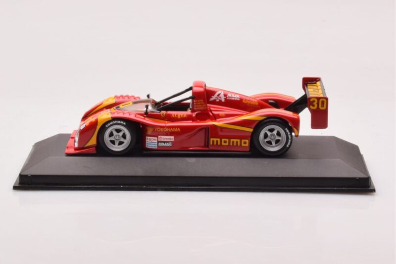 Ferrari 333 SP #30 MOMO M. Papis / D. Theys / B. Wollek Daytona 24 Hours 2nd Place 1996 Minichamps 1:43 430967430 Druckguss