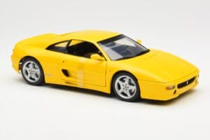 Ferrari F355 Berlinetta Gelb UT Models 1:18 180074021 Druckguss — Bild 4 von 6