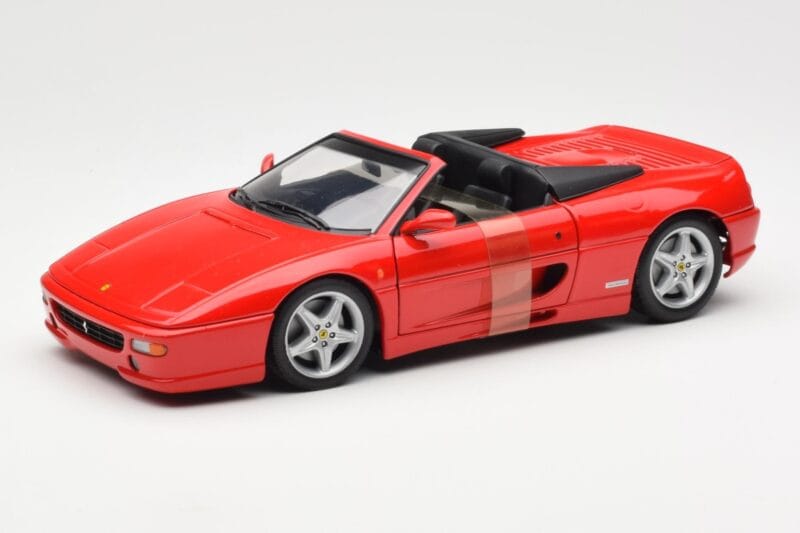 Ferrari F355 Spider Rot UT Models 1:18 180074030 Druckguss