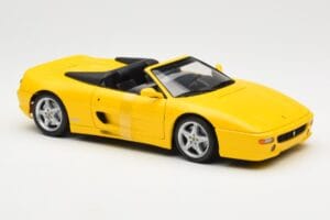 Ferrari F355 Spider Gelb UT Models 1:18 180074031 Druckguss — Bild 4 von 6