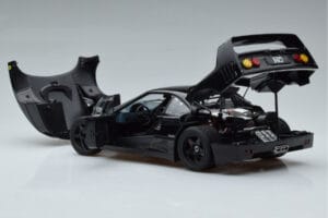 Ferrari F40 Lightweight Schwarz Kyosho 1:18 08412BK Druckguss — Bild 6 von 12
