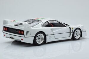 Ferrari F40 Perlweiß Italy Kyosho 1:18 08416PWT-G Druckguss — Bild 3 von 8