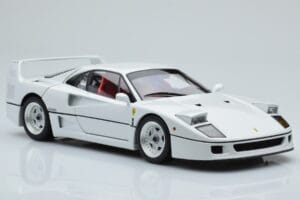 Ferrari F40 Perlweiß Kyosho 1:18 08416PW-G Druckguss — Bild 6 von 8