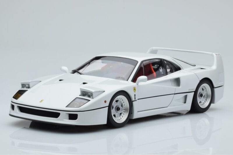 Ferrari F40 Perlweiß Kyosho 1:18 08416PW-G Druckguss