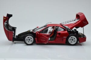 Ferrari F40 Rot Metallic Asia Exclusive Kyosho 1:18 08416RM-G Druckguss — Bild 4 von 14