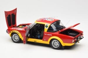 Fiat 124 Abarth #3 Barbasio / Sodano East African Safari Rally 1974 Sun Star 1:18 4952 Druckguss — Bild 5 von 8
