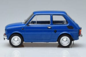 Fiat 126P Blau MCG 1:18 MCG18324 Druckguss — Bild 3 von 6