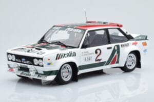 Fiat 131 Abarth Alitalia #2 W. Röhrl / C. Geistdörfer Rally Monte Carlo 1978 Kyosho 1:18 08376G Druckguss