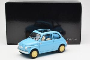 Fiat Nuova 500 Celeste Blau Kyosho 1:18 08966LB Druckguss — Bild 8 von 8