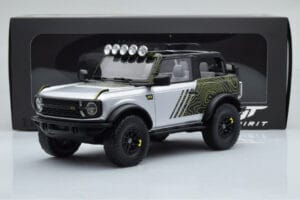 Ford Bronco RTR Iconic Silber GT Spirit 1:18 GT404 Resin — Bild 6 von 6