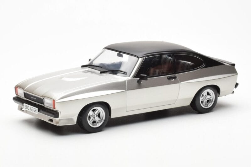 Ford Capri Mk2 X-Pack Silber MCG 1:18 MCG18349 Druckguss