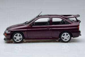 Ford Escort RS Cosworth Lila Norev 1:18 182778 Druckguss — Bild 3 von 6