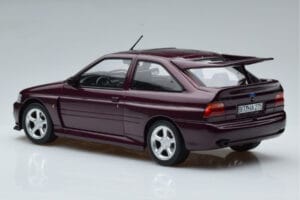 Ford Escort RS Cosworth Lila Norev 1:18 182778 Druckguss — Bild 5 von 6