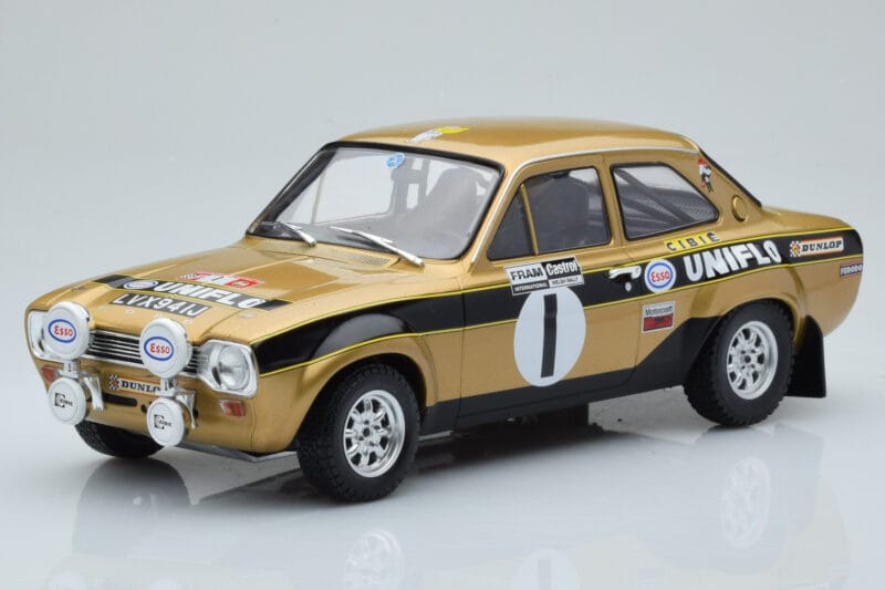 Ford Escort Mk1 RS1600 Night Version #1 R. Clark / J. Porter Rally Wales 1972 IXO 1:18 18RMC100 Druckguss