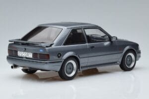 Ford Escort Mk4 RS Turbo S Grau MCG 1:18 MCG18272 Druckguss — Bild 2 von 6