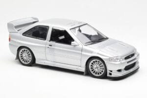 Ford Escort RS Cosworth Straßenfahrzeug Silber UT Models 1:18 22706 Druckguss — Bild 6 von 6
