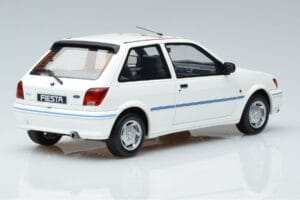 Ford Fiesta Mk3 XR2i Otto 1:18 OT967 Resin — Bild 2 von 6