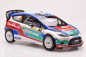 Ford Fiesta RS WRC Ford Abu Dhabi #3 M. Hirvonen / J. Lehtinen Winner Rally Australia 2011 Minichamps 1:18 151110803 Druckgus — Bild 4 von 6