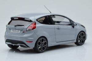 Ford Fiesta ST2000 Grau Otto 1:18 OT985 Resin — Bild 2 von 6