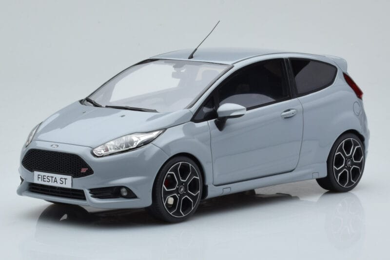 Ford Fiesta ST2000 Grau Otto 1:18 OT985 Resin