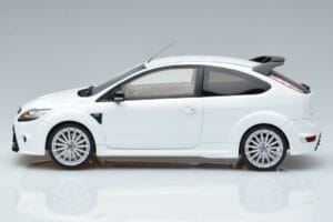 Ford Focus RS Mk2 Weiß Otto 1:18 OT977 Resin — Bild 3 von 6