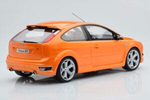 Ford Focus Mk2 ST 2.5 Electric Orange Otto 1:18 OT961 Resin — Bild 2 von 6