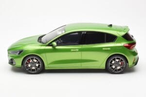 Ford Focus Mk5 ST Phase 2 Mean Grün Otto 1:18 OT450 Resin — Bild 3 von 6