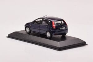 Ford Fusion Blau Minichamps 1:43 403082205 Druckguss — Bild 3 von 4