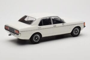 Ford Granada Mk1 Weiß MCG 1:18 MCG18395 Druckguss — Bild 2 von 6