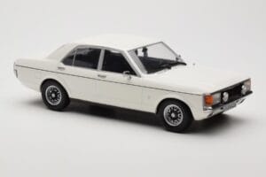 Ford Granada Mk1 Weiß MCG 1:18 MCG18395 Druckguss — Bild 4 von 6