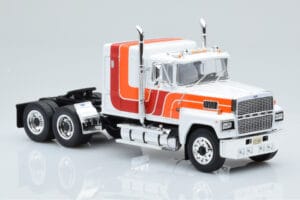 Ford LTL 9000 Weiß Rot Orange IXO 1:43 TR094 Druckguss — Bild 3 von 5