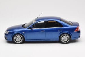 Ford Mondeo ST220 Performance Blau Otto 1:18 OT448 Resin — Bild 3 von 6