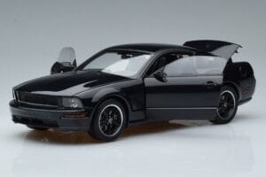 Ford Mustang GT S197 Bullitt AUTOart 1:18 73067 Druckguss — Bild 2 von 7