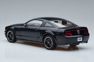Ford Mustang GT S197 Bullitt AUTOart 1:18 73067 Druckguss — Bild 6 von 7