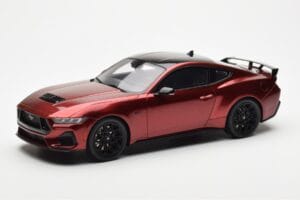 Ford Mustang GT S650 Rapid Rot GT Spirit 1:18 GT433 Resin