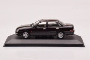 Ford Scorpio Schwarz Minichamps 1:43 430084001 Druckguss