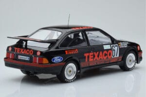 Ford Sierra RS500 Cosworth Texaco #67 K. Ludwig / K. Niedzwiedz / S. Soper 24 Hours of Nurburgring Winner 1987 IXO 1:18 18RMC — Bild 2 von 6