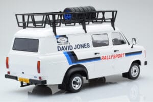 Ford Transit Mk2 Van Team David Jones Rally Assistance IXO 1:18 18RMC033XE Druckguss — Bild 2 von 6
