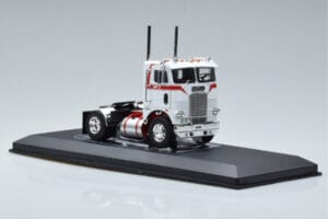 Freightliner COE Weiß IXO 1:43 TR128 Druckguss — Bild 4 von 6