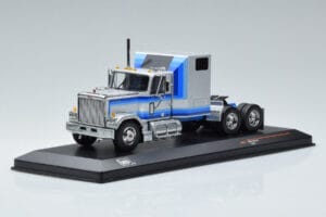 GMC General Silber IXO 1:43 TR079 Druckguss