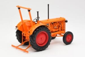 Hanomag R28 Ackerschlepper Minichamps 1:18 109153072 Druckguss — Bild 2 von 6