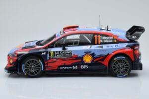 Hyundai i20 Coupe WRC #11 T. Neuville / N. Gilsoul Rally Monte Carlo 2020 IXO 1:18 18RMC067A Druckguss — Bild 3 von 6