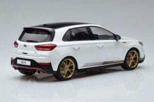 Hyundai i30 N PD Atlas Weiss MCG 1:18 MCG18376 Druckguss — Bild 2 von 6
