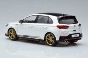Hyundai i30 N PD Atlas Weiss MCG 1:18 MCG18376 Druckguss — Bild 5 von 6