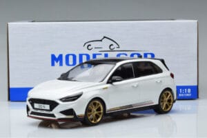 Hyundai i30 N PD Atlas Weiss MCG 1:18 MCG18376 Druckguss — Bild 6 von 6