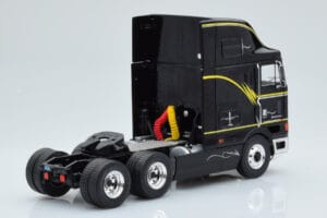 International Eagle Cabover Schwarz IXO 1:43 TR169 Druckguss — Bild 2 von 5