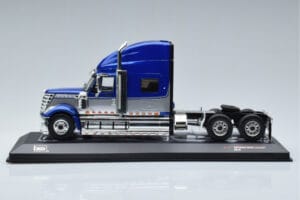 International Lonestar Blau IXO 1:43 TR118 Druckguss — Bild 3 von 6