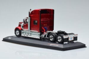 International Lonestar Rot IXO 1:43 TR103 Druckguss — Bild 5 von 6